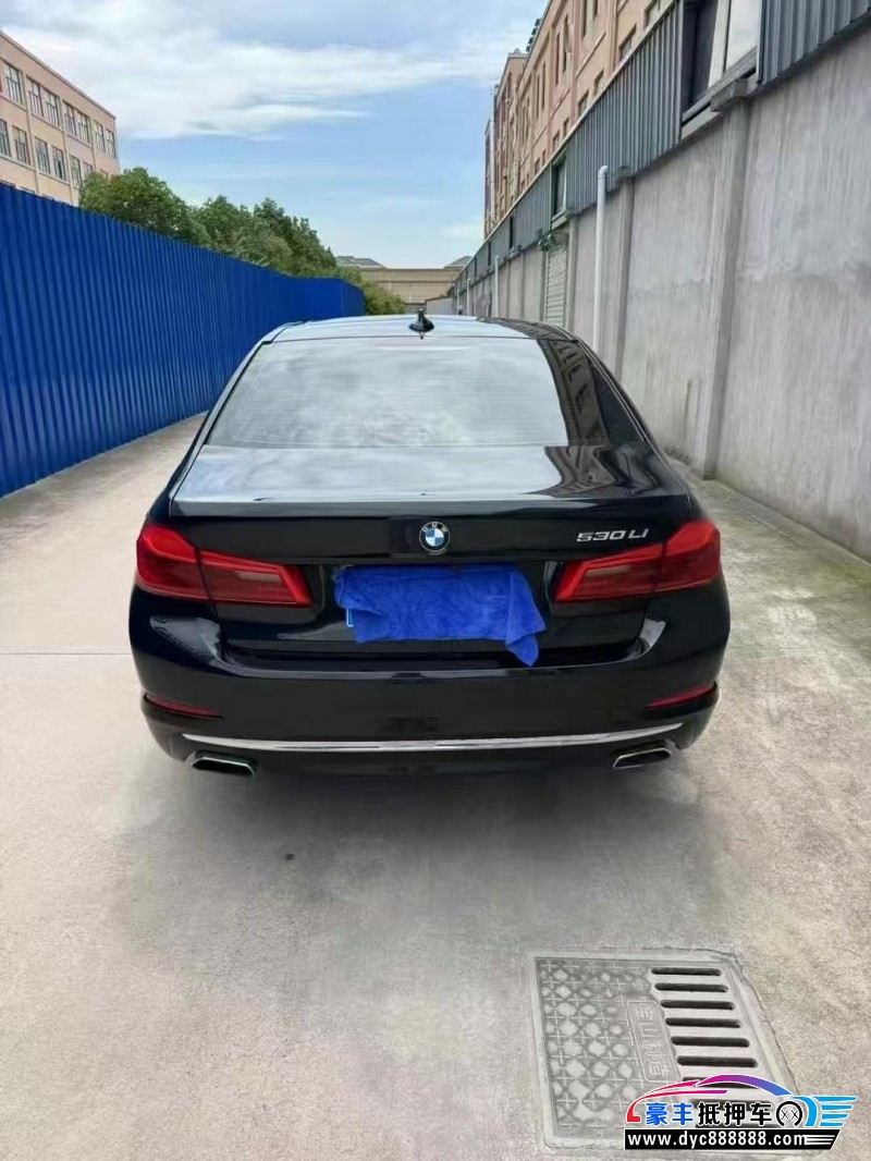 18年宝马5系轿车抵押车出售