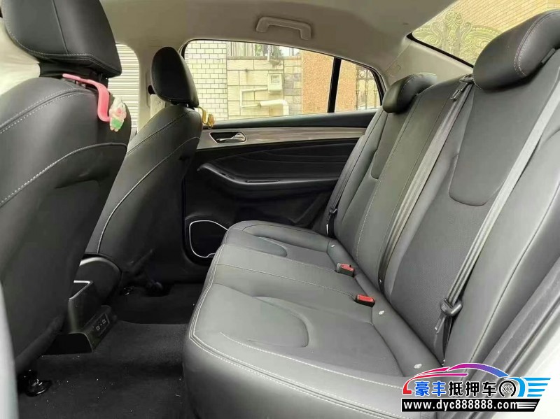 24年奇瑞艾瑞泽轿车抵押车出售