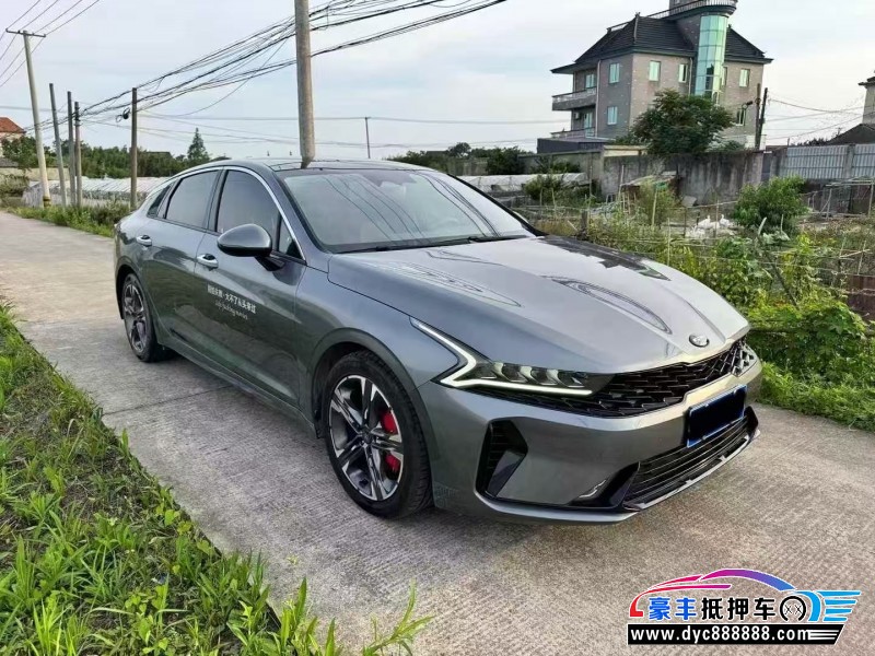 21年起亚K5轿车抵押车出售