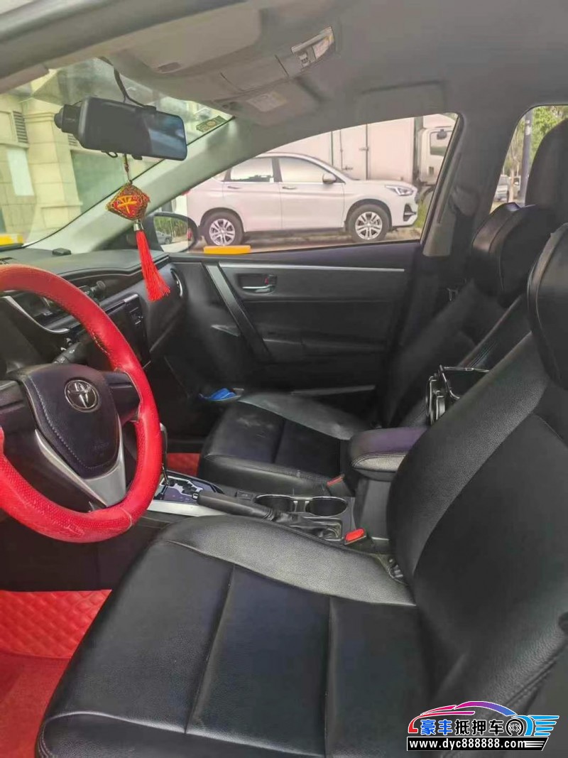 18年丰田卡罗拉轿车抵押车出售