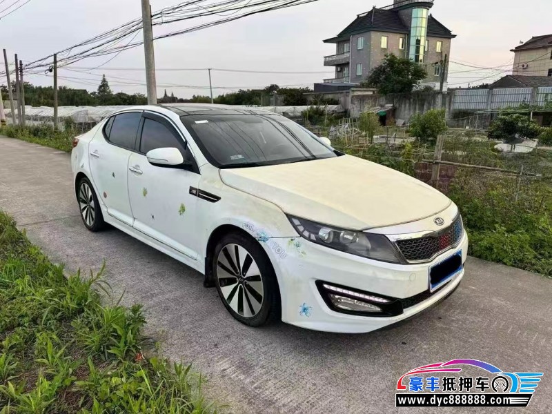 12年起亚K5轿车抵押车出售