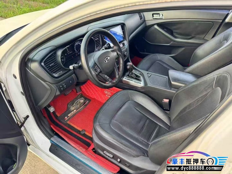 12年起亚K5轿车抵押车出售