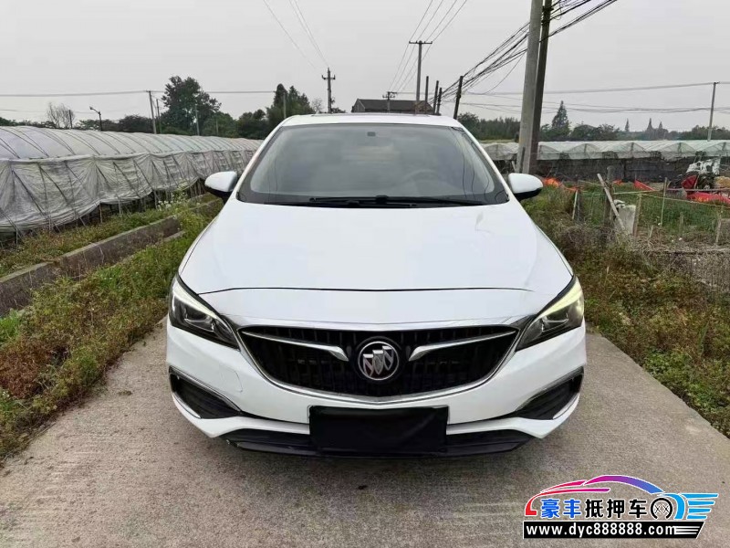 18年别克威朗轿车抵押车出售