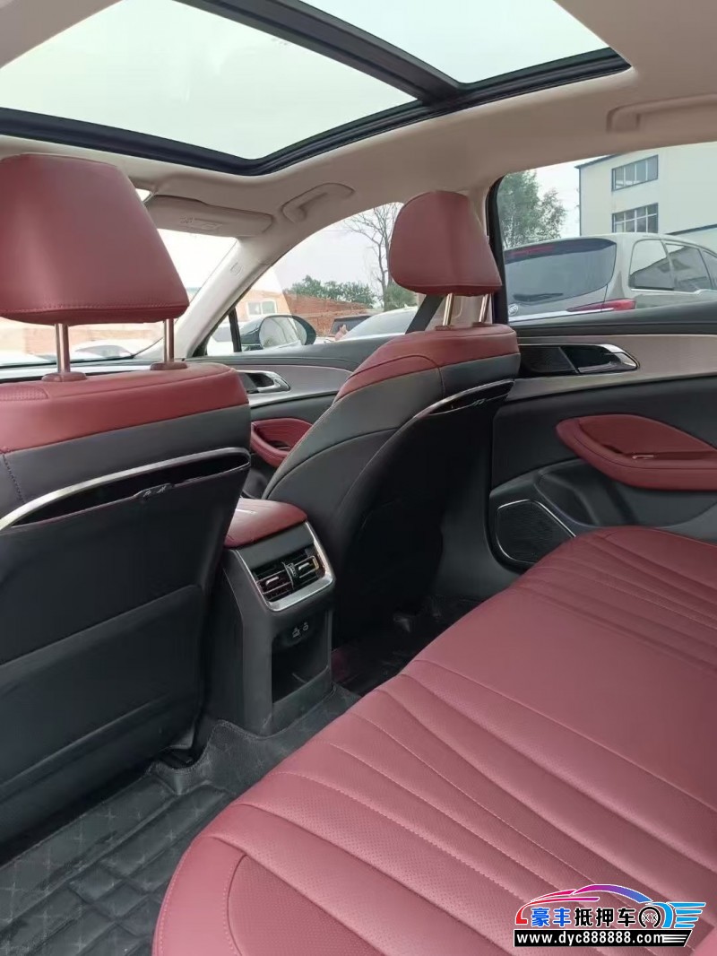 24年红旗H5轿车抵押车出售