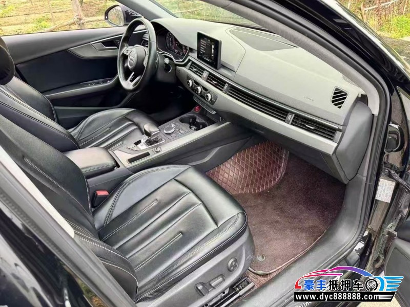 20年奥迪A4L轿车抵押车出售