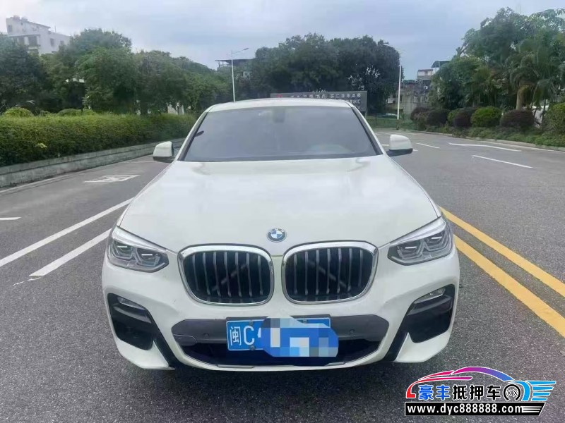 19年宝马X4轿车抵押车出售