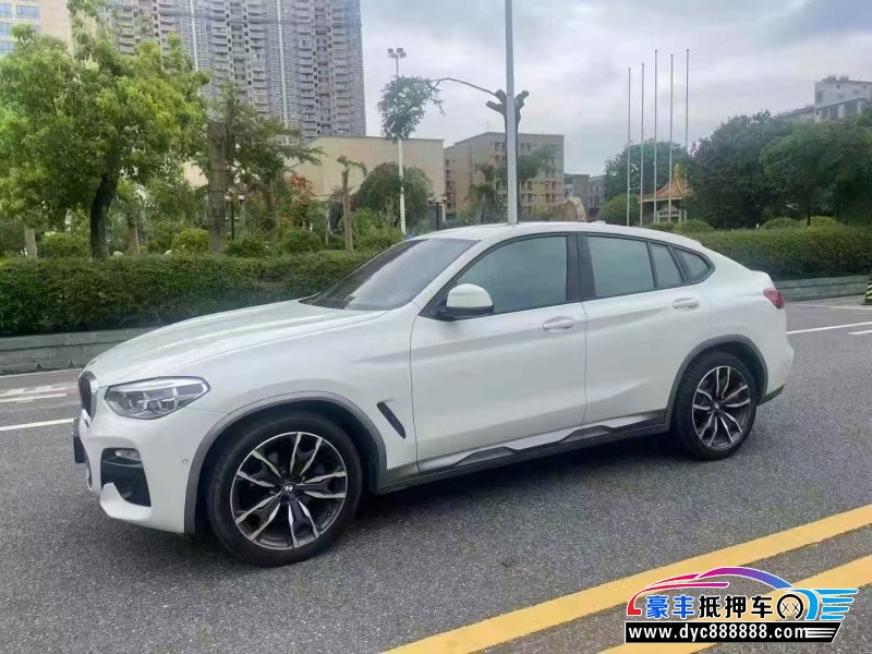 19年宝马X4轿车抵押车出售