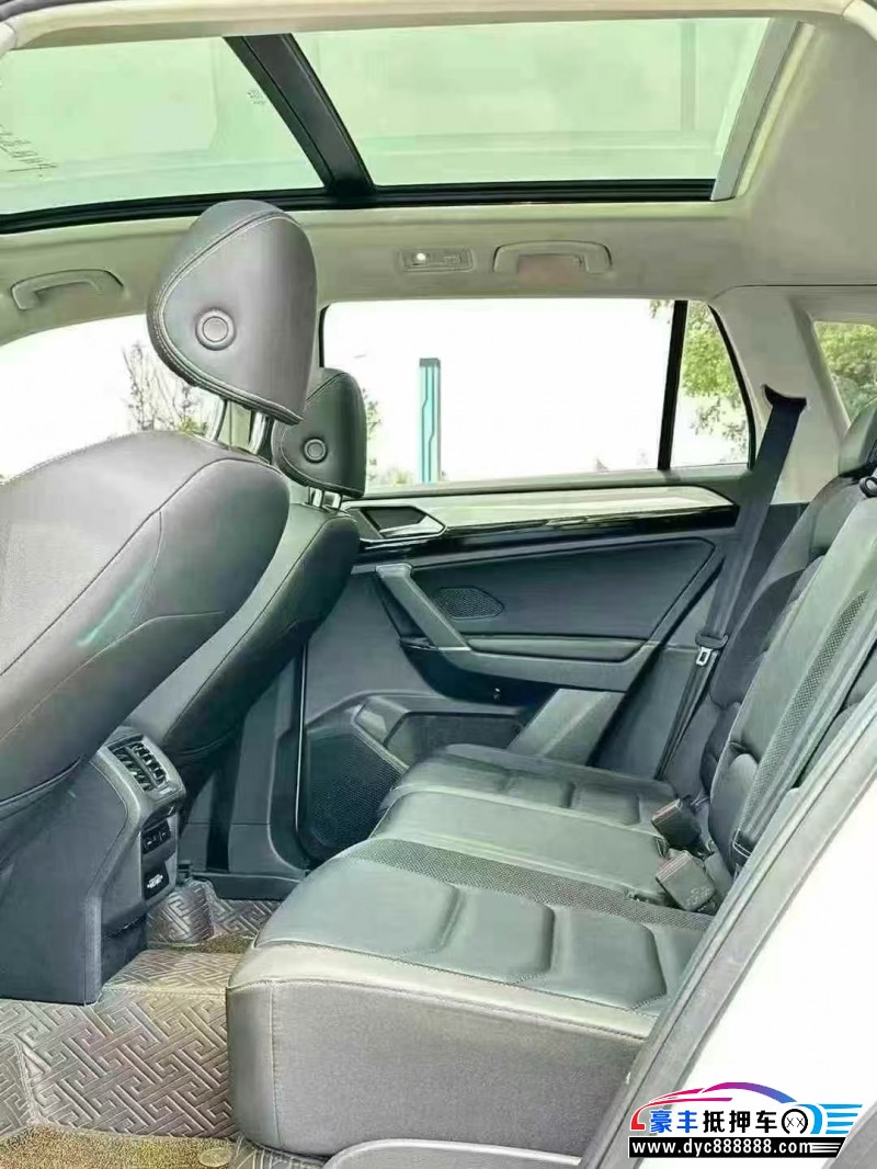 20年大众探岳轿车抵押车出售