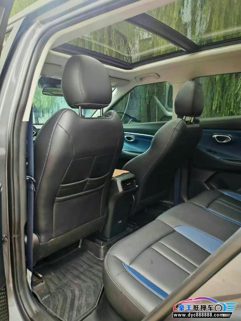 25年传祺gs3轿车抵押车出售