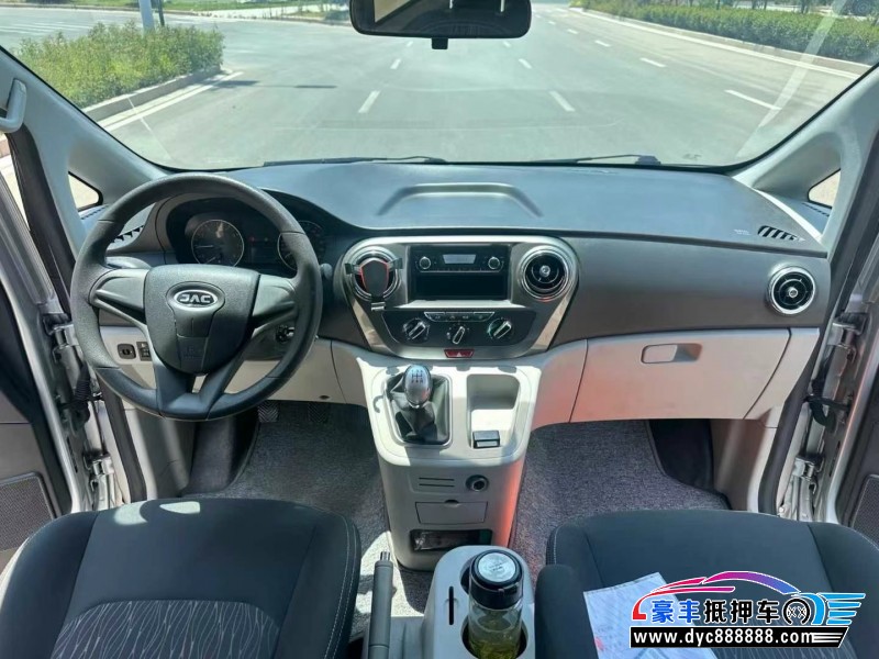 23年江淮瑞风M3轿车抵押车出售