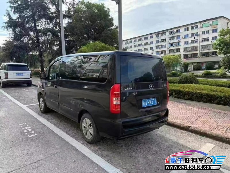 17年江淮瑞风M3轿车抵押车出售