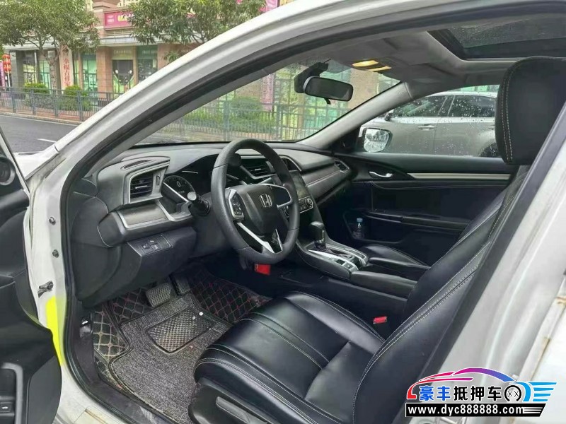 18年本田思域轿车抵押车出售