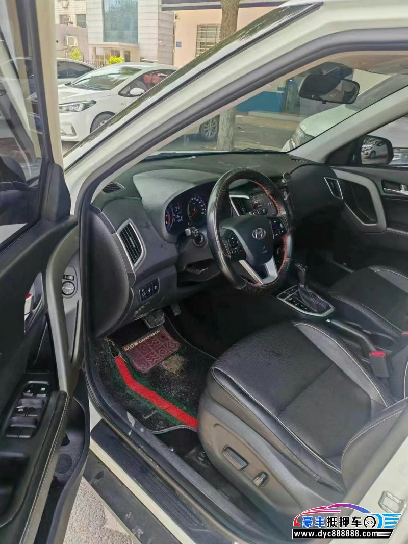 18年现代ix25轿车抵押车出售