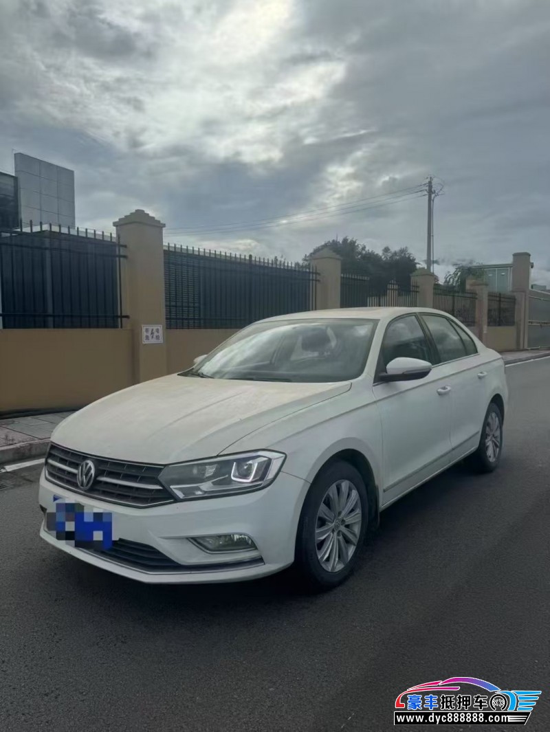 18年大众宝来轿车抵押车出售