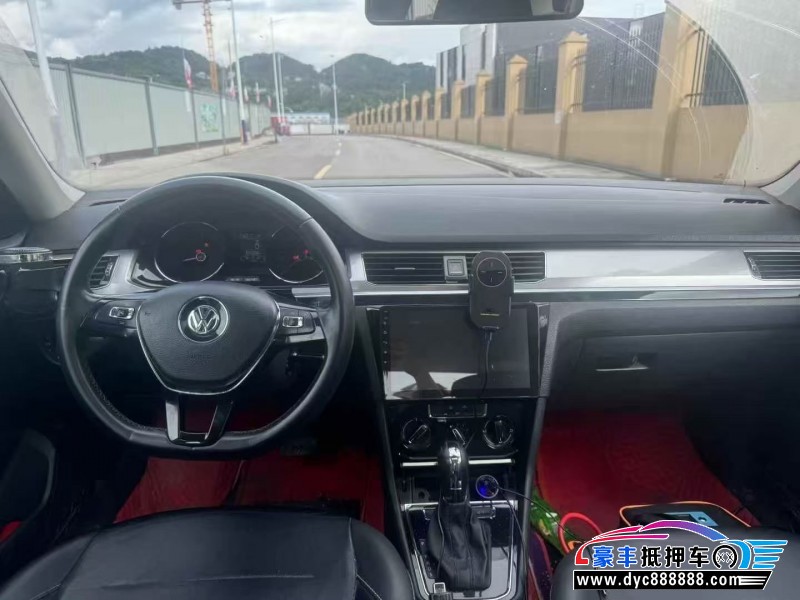 18年大众宝来轿车抵押车出售