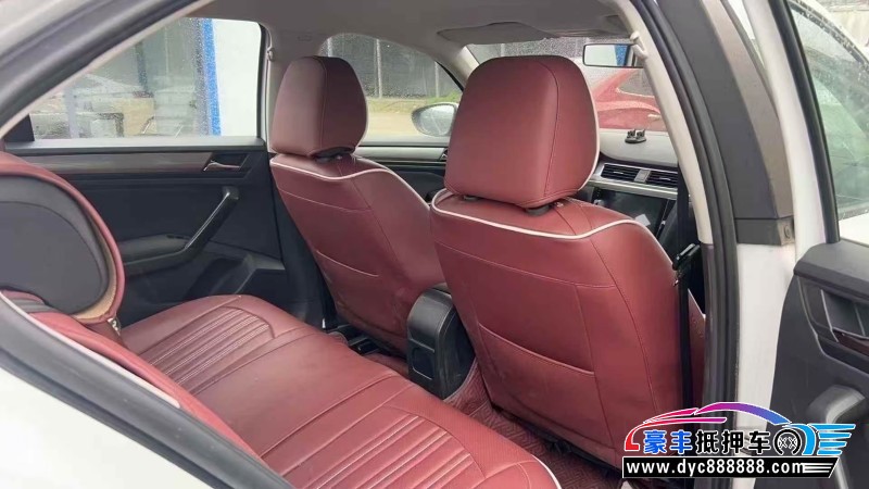 20年大众宝来轿车抵押车出售