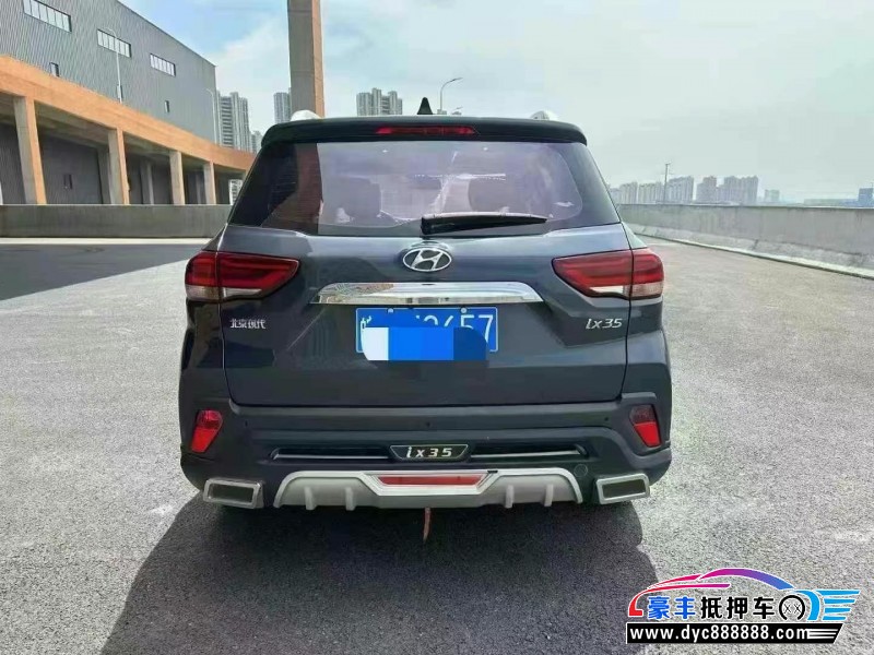 18年现代ix35轿车抵押车出售