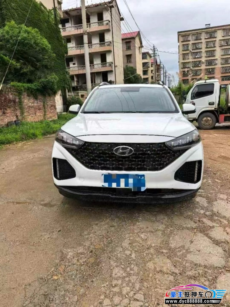21年现代ix35轿车抵押车出售