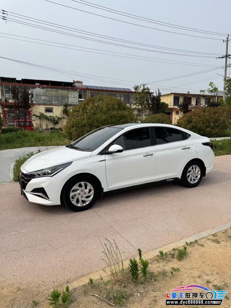 22年现代悦纳轿车抵押车出售