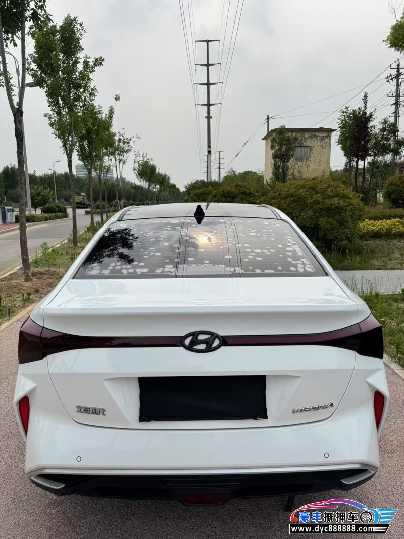 22年现代悦纳轿车抵押车出售