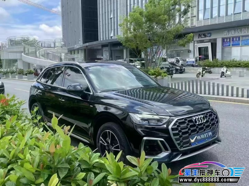 22年奥迪Q5轿车抵押车出售