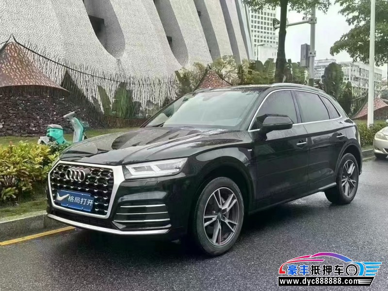 21年奥迪Q5轿车抵押车出售
