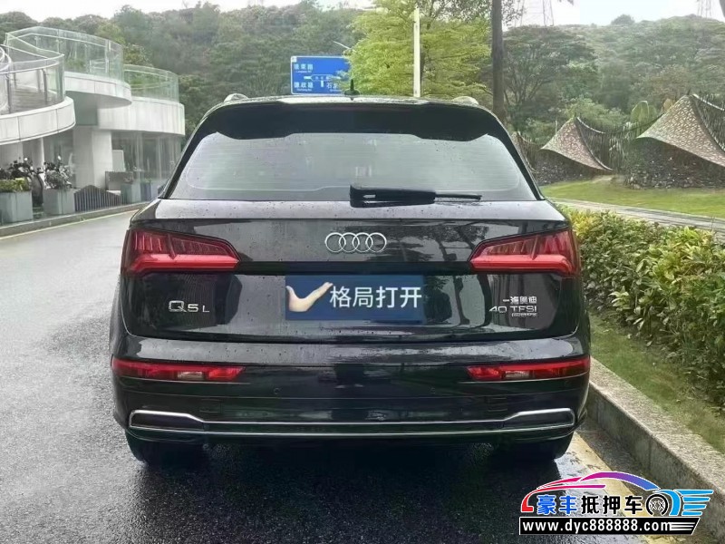 21年奥迪Q5轿车抵押车出售