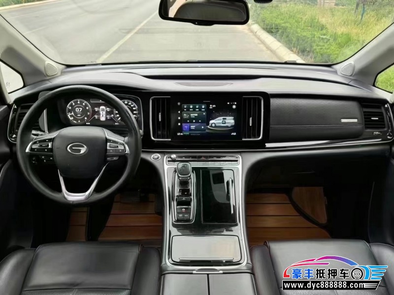 21年传祺M8轿车抵押车出售