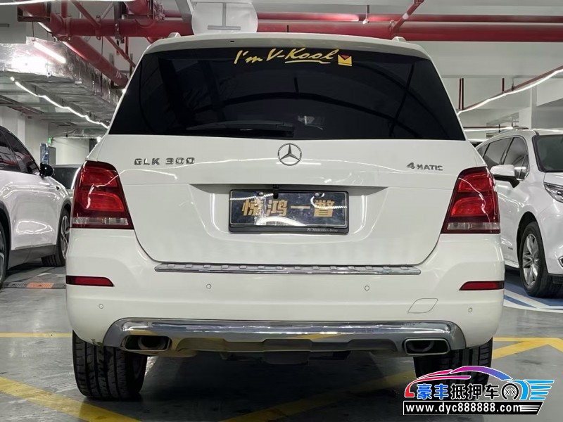13年奔驰GLK轿车抵押车出售