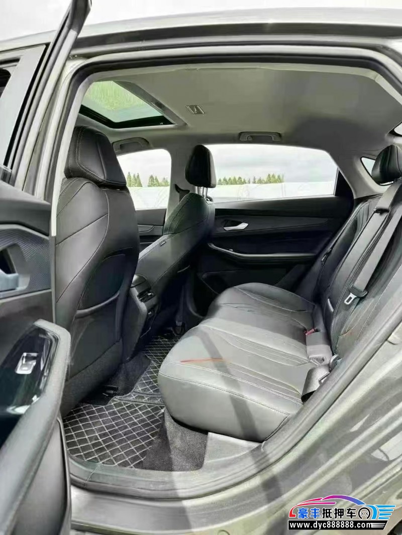 22年吉利缤瑞轿车抵押车出售