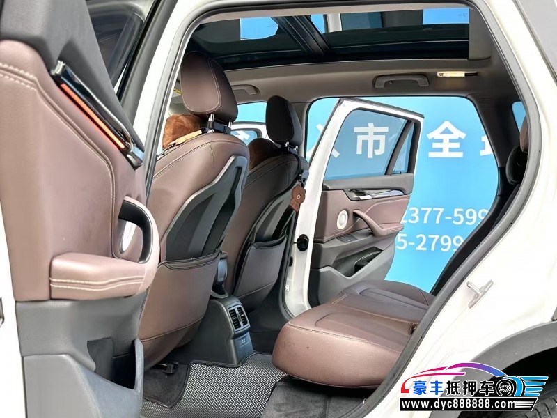 23年宝马X1轿车抵押车出售