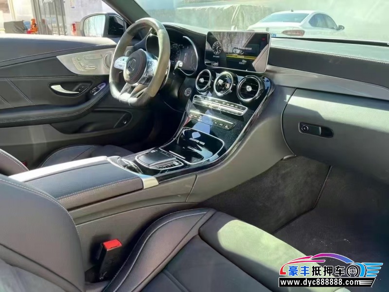 21年奔驰C轿车抵押车出售