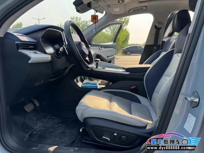 22年吉利星瑞轿车抵押车出售