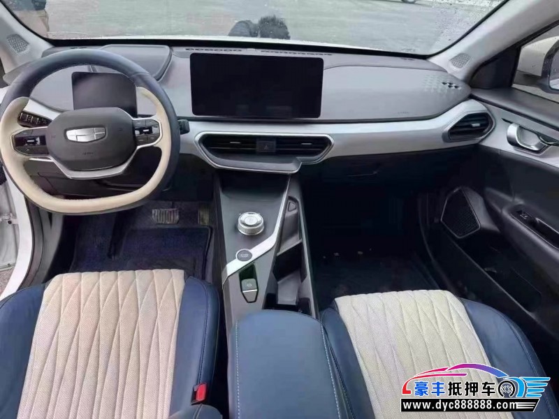 22年吉利几何轿车抵押车出售