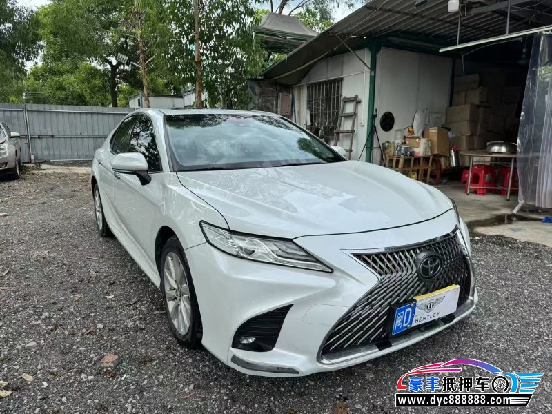 21年丰田凯美瑞轿车抵押车出售