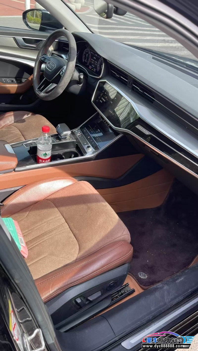 19年奥迪A6L轿车抵押车出售