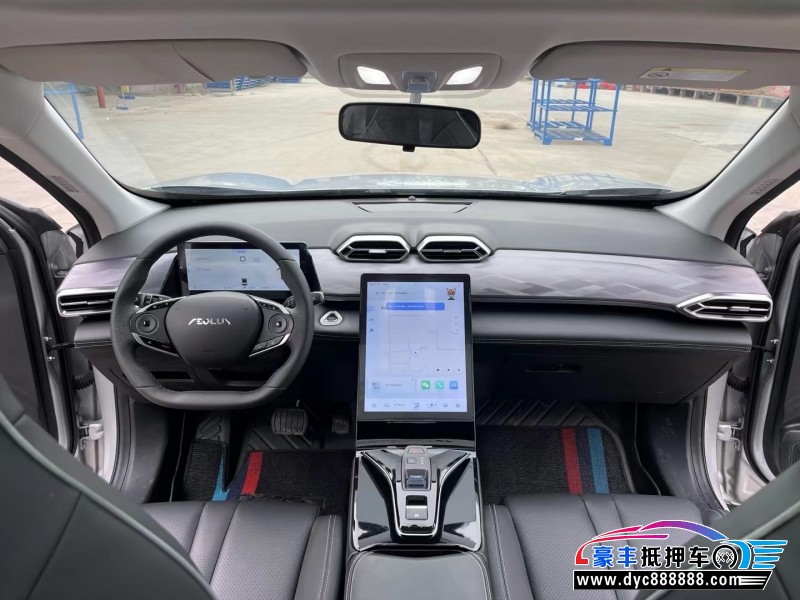 24年东风风神浩瀚轿车抵押车出售