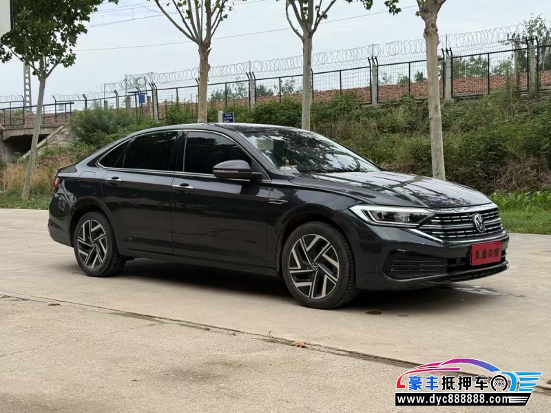 23年大众速腾轿车抵押车出售