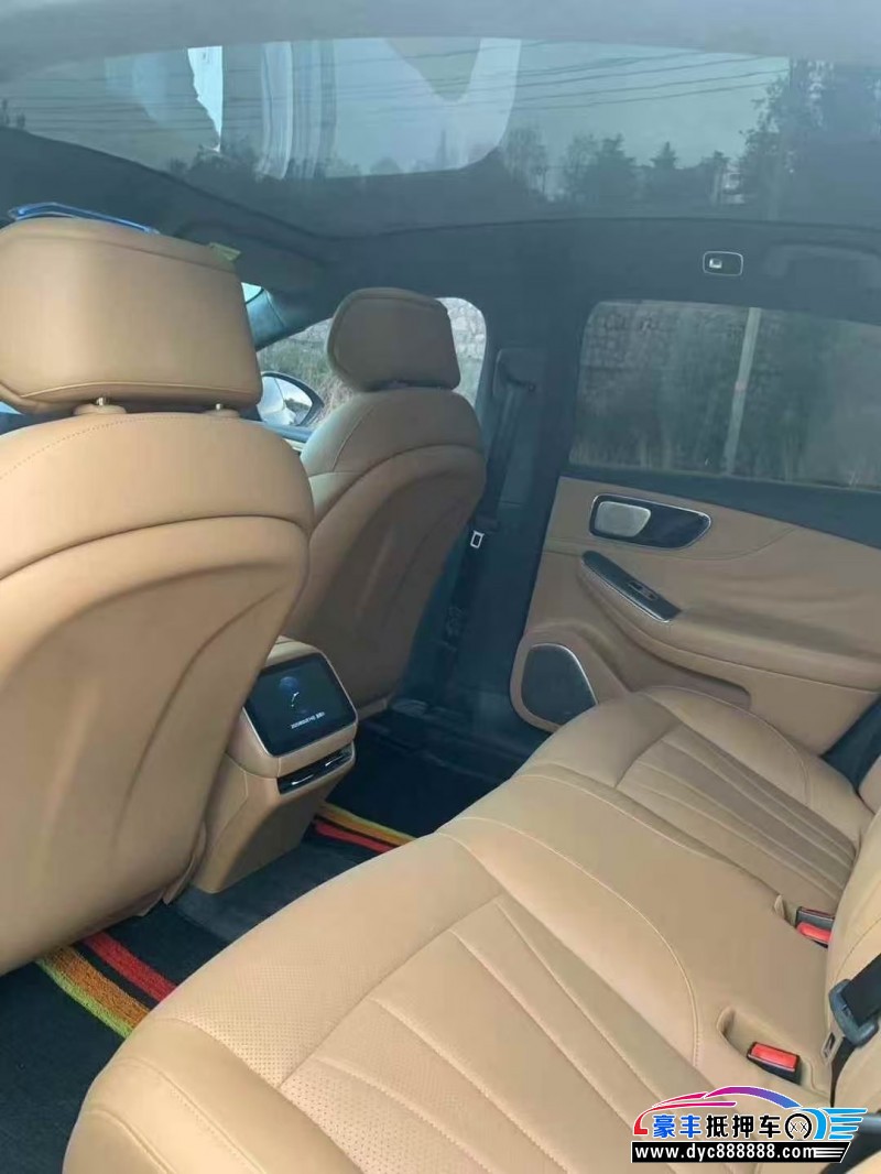 24年非凡R7轿车抵押车出售