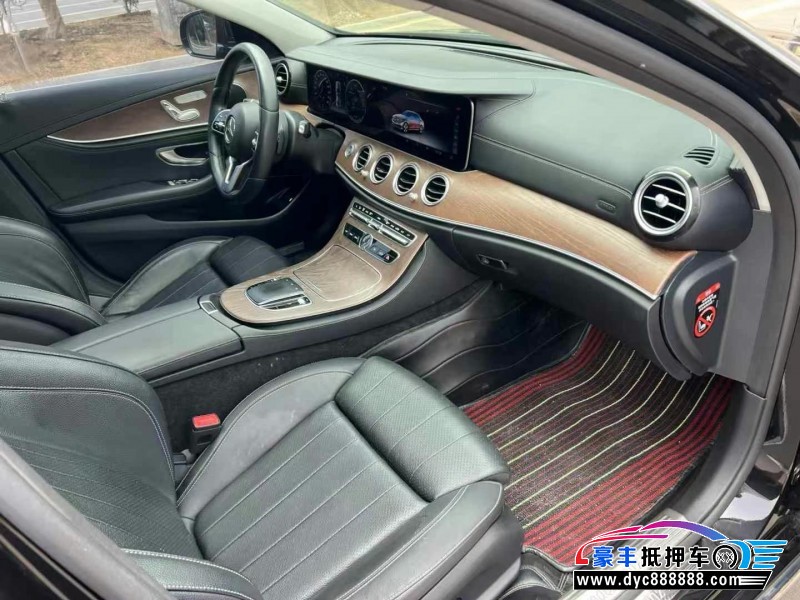 18年奔驰E轿车抵押车出售