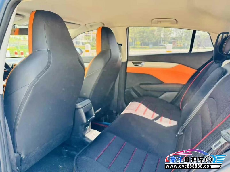 23年东风风神奕炫轿车抵押车出售