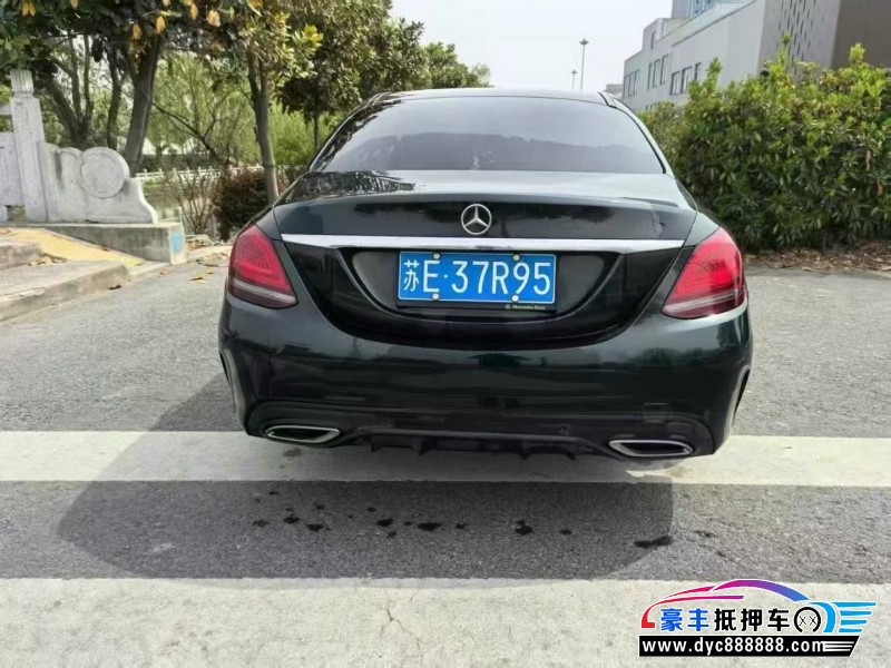 21年奔驰C轿车抵押车出售