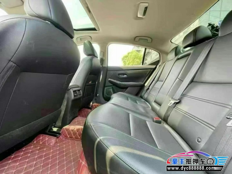 21年日产轩逸轿车抵押车出售