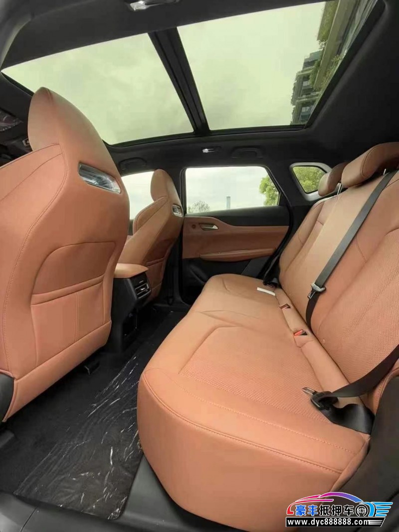 25年长安长安UNI轿车抵押车出售