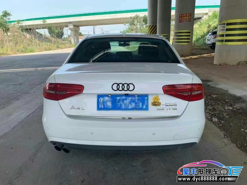 15年奥迪A4轿车抵押车出售