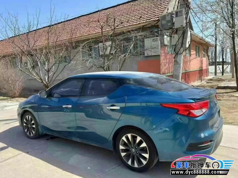 18年日产蓝鸟轿车抵押车出售