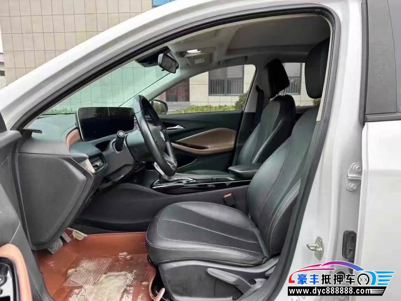 21年别克威朗轿车抵押车出售