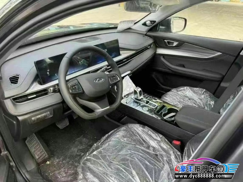 25年奇瑞瑞虎8轿车抵押车出售