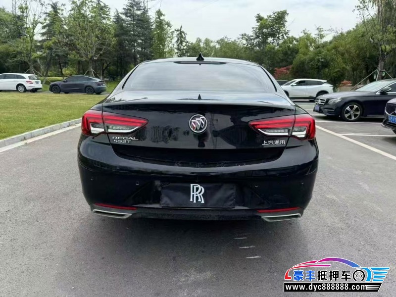 21年别克君威轿车抵押车出售