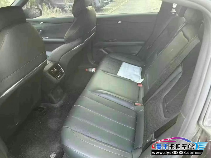 25年长安深蓝L07轿车抵押车出售